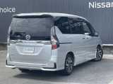 セレナ 2.0 ハイウェイスターV 
