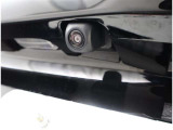 バックカメラが付いているので後方確認が非常にしやすいです。今や運転初心者も熟練者も必須装備!ついていて損はないですね♪