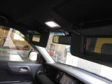 運転席&助手席バニティミラー付き♪