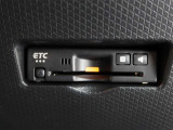 ETC車載器付きです。高速道路の料金所もスムーズに通過できます。