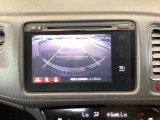 バックも安心のバックカメラ付いています。バックカメラがあると、いつでも安全にバックできますね。死角も減ります。