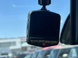 【ドライブレコーダー】時間に合わせた情報をしっかりと録画録音いたします。運転に際してのトラブルや事故などの映像もしっかりと録音録画いたします。