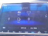 フルセグテレビ搭載。DVD・CD再生にも対応しています。