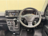 運転しやすいインパネ周りです。見やすいレイアウトで快適なドライブをサポートします☆☆