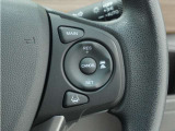 ◆アダプティブクルーズコントロール◆予め設定した車速内でクルマが自動的に加減速。前走車との適切な車間距離を維持しながら追従走行します。【LKAS】車線維持支援システムでステアリング操作を支援。
