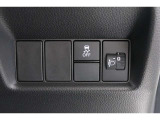 【横滑り防止装置】ドライバーの安全運転をアシストしてくれる装備が充実しています☆ドライバーの不安を安心へと変えてくれますね。