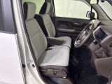 目立った汚れも無く綺麗な状態です、ぜひ現車を確認してみてください♪