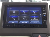 ドライブの必需品。見やすい・使いやすいHonda純正のメモリーナビを搭載しています。