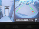 〔MOD付アラウンドビュー〕自車を上から見下ろす様な映像が映し出される全周囲型アラウンドビューモニターには移動物検知も付いており車庫入れも安心楽々ですね!