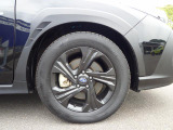 右前タイヤ 225/60R/17