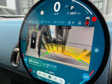 弊社お客様より頂いた下取車やデモカーが在庫の殆どを占めています。車の経歴や整備記録が分かり、ご安心してお車をお選び頂ける正規ディーラーならではのラインナップでございます。