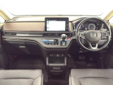 ★いつでも気持ちよく運転できて、使い勝手のいい収納や体をケアするシート、細部にまでこだわったインテリア♪