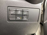 各種スイッチ類はこちらにレイアウトしています。