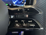 納車前整備はメーカー規定に基づき併設工場で入念に行います。メルセデス・ベンツ指定のツールと技術を用い、メーカーの研修を受けたメカニックがお客様のお車を整備いたします。神奈川運輸支局指定整備工場です。