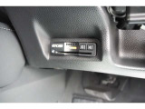【ETC】ETC付きです!高速道路料金所での小銭の出し入れや雨天時における窓の開け閉めなどの煩わしさが解消できます。料金所の通過もスムーズで快適ですよ♪