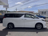 当社の展示車は全車、第三者機関にて検査済みです!!水没・メーター改竄歴が一切御座いません。良質な、お車のみを取り揃えております!!お気軽にお問合せ下さいませ!!