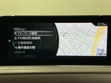 アップルカープレイ、アンドロイドオート対応純正ナビ搭載です。知らない道も安心ですね!