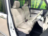 運転席シート廻りは使用感も少なく、良好な状態となっています。丁寧に使われていたことがよくわかりますね。