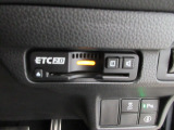 ETC付。高速道路の料金所はキャッシュレスで通過です。サービスエリア等にあるスマートインターの出入りも利用可能でとっても便利。ご納車後すぐにお使い頂けるようセットアップしてのお渡しとなります。