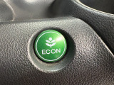 ECONスイッチが付いていますのでエアコンやガソリンの諸費を軽減してくれます!イメージ以上に効果がありますので期待して下さいね!