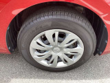 タイヤサイズは185/65R15です