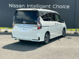 セレナ 1.2 e-POWER ハイウェイスターV 