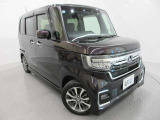 自動車保険もお任せくださいHonda自動車保険安心プランと長期プランでより一層安心をプラスしてご案内します。