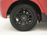 ◆純正アルミホイール装着車◆これで足元まわりも、おしゃれにきまります!