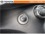 ショッピングフックにバック等の持ち手を掛けておけば、運転中に倒れたり落ちたりが気にならないので、運転に集中できますね!