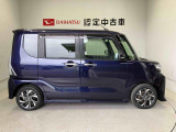 車両右側面からの写真になります。車をご覧になりたい時はお気軽に最寄りの店舗へご相談下さい。