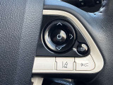 【レーダークルーズコントロール】前方の車両に合わせて加減速を自動制御するレーダークルーズコントロール。渋滞や高速道路での運転負担を軽減し、快適なドライブを提供します。
