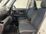 【車内ルームクリーニング済】専門スタッフにより車内はきれいにルームクリーニングを行っております。