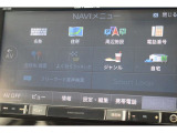 ナビはタッチパネル式で操作簡単便利です