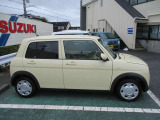 取り回しもしやすいお車です。初めてのお車にいかがでしょうか?