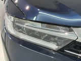 LEDヘッドライトは、点灯の瞬間から最大光量を発揮し、突然暗くなるトンネルなどでの安定感を高めます。