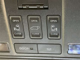 運転席天井部のサテライトスイッチです。
