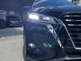 純正LEDヘッドライト・LEDフォグライトになります。