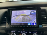 【バックカメラ】運転が苦手な方も車庫入れラクラクです!ギアをリバースに入れれば自動的に切り換わりますので、面倒な操作は不要です♪狭い駐車場もお車を傷つけず安心ですね!