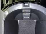 シガーソケット用の充電器が使用可能です!