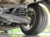 お車を安心してお乗りいただく為には、足回りの定期点検が欠かせません。サービスサポート(有償保証)では無料点検もご提供しており、安心のカーライフをお過ごしいただけるサポート体制が整っています。