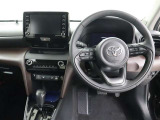 見通しのよいすっきりとした視界で、誰でも運転しやすいです。運転のしやすさは疲れにくさにも繋がりますよ♪