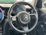 こちらのお車はMINI NEXT鶴ヶ島に展示中です。☆お問合せをお待ちしてます!