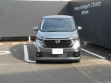 ヘッドライトの上向き下向きを自動で切り替えてくれます。対向車や前方の車にも迷惑をかけにくくなります。