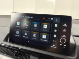ドライバーが操作しやすいようスイッチ類を機能的にレイアウト。