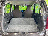 普段のお買い物や通勤、送迎等に十分な荷室スペースを確保しております。セカンドシートを倒すと、大きな荷物の積載も可能です♪