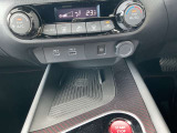 ワイヤレス充電器装備です