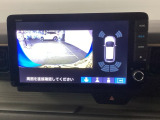 後方確認が便利なバックカメラ搭載、駐車時も安心です!!
