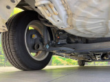 お車を安心してお乗りいただく為には、足回りの定期点検が欠かせません。サービスサポート(有償保証)では無料点検もご提供しており、安心のカーライフをお過ごしいただけるサポート体制が整っています。