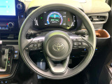 【純正革巻きステアリング】上質な革を使用することで、手にしっかり馴染みとても運転しやすいハンドルです♪