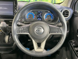 【純正革巻きステアリング】上質な革を使用することで、手にしっかり馴染みとても運転しやすいハンドルです♪